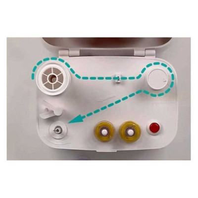 Singer elektrischer Spulenwickler mit 10 Originalspulen