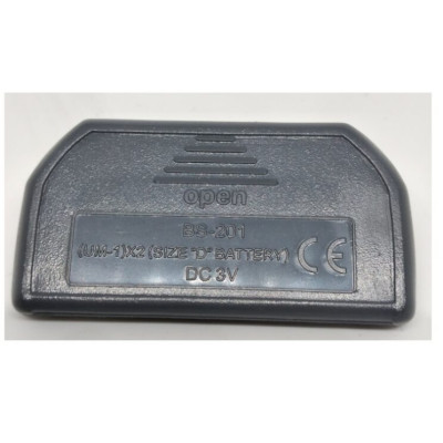 Tapa compartimento pilas Singer BS-201 quitapelusas