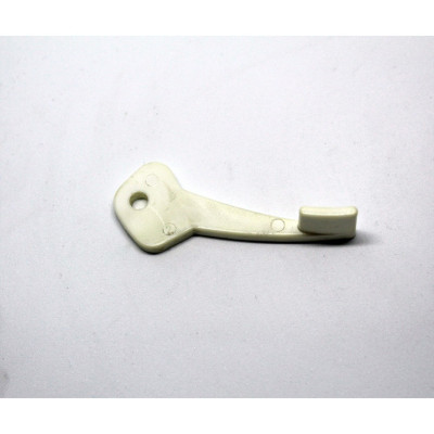 Palanca prensatelas remalladora Singer