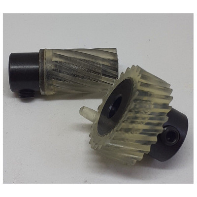 Paire engrenages mouvement griffes Singer réf. 383273coppia